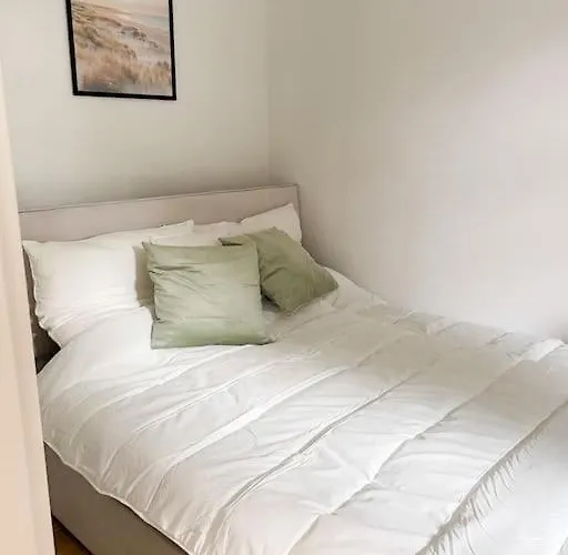 +Stadtruhe+ Niedliche Appartment Mit Garten